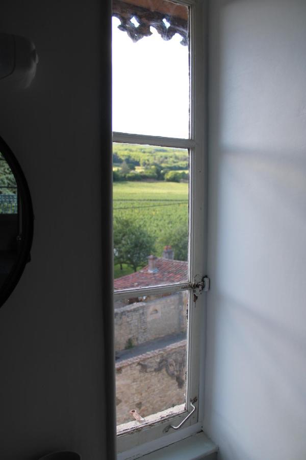 Clos Ceres Viré Exteriör bild